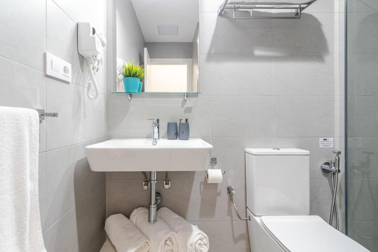 Modern Flat Las Canteras Las Palmas de Gran Canaria Exterior photo