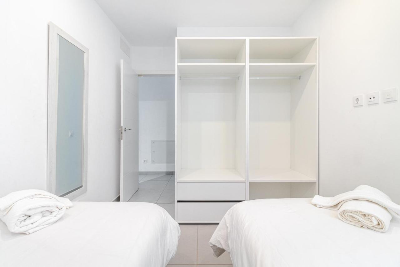 Modern Flat Las Canteras Las Palmas de Gran Canaria Exterior photo